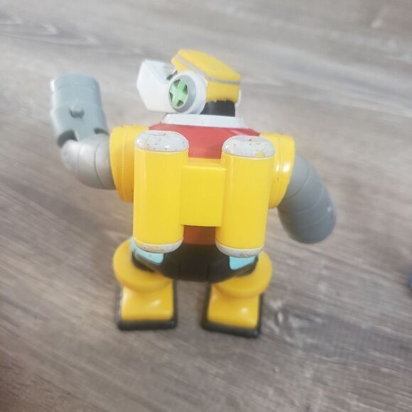 For Parts 2004 Capcom Mega Man NT Warrior GutsMan TorchMan MagnetMan Figures - Picture 7 of 14